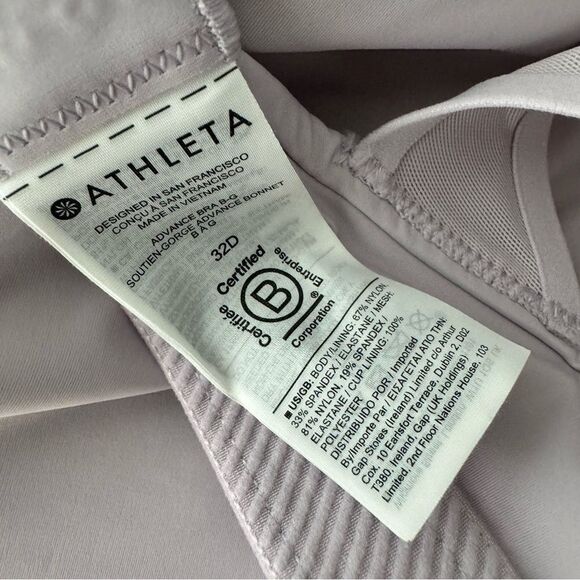 Athleta padded sport bra size 32D - Picture 5 of 5